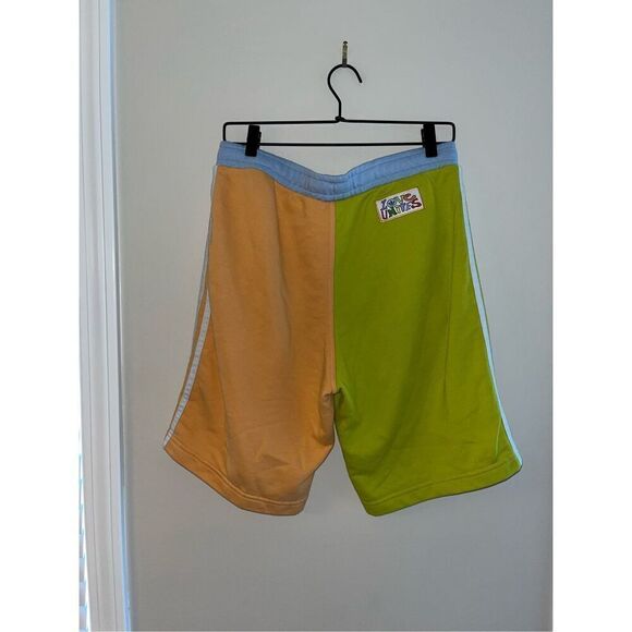 mans adidas Love Unites Bloom Short multicolor Medium - Picture 4 of 5